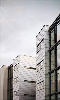 藍眼科技建築物